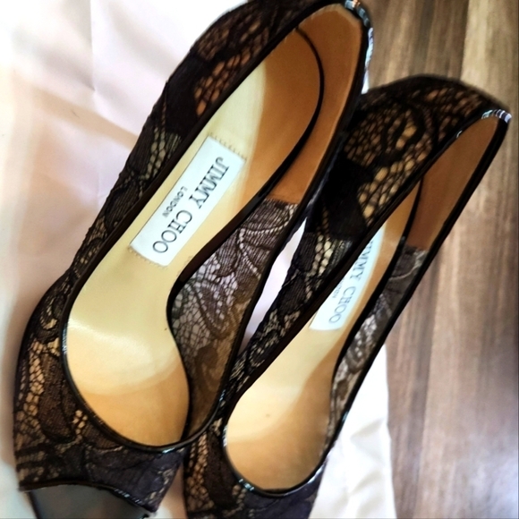 Jimmy Choo Black Luna Peep Toe Lace Pumps, Size 37 /US 7 Authentic - Picture 5 of 13
